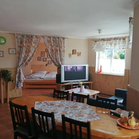 Orava Apartament *